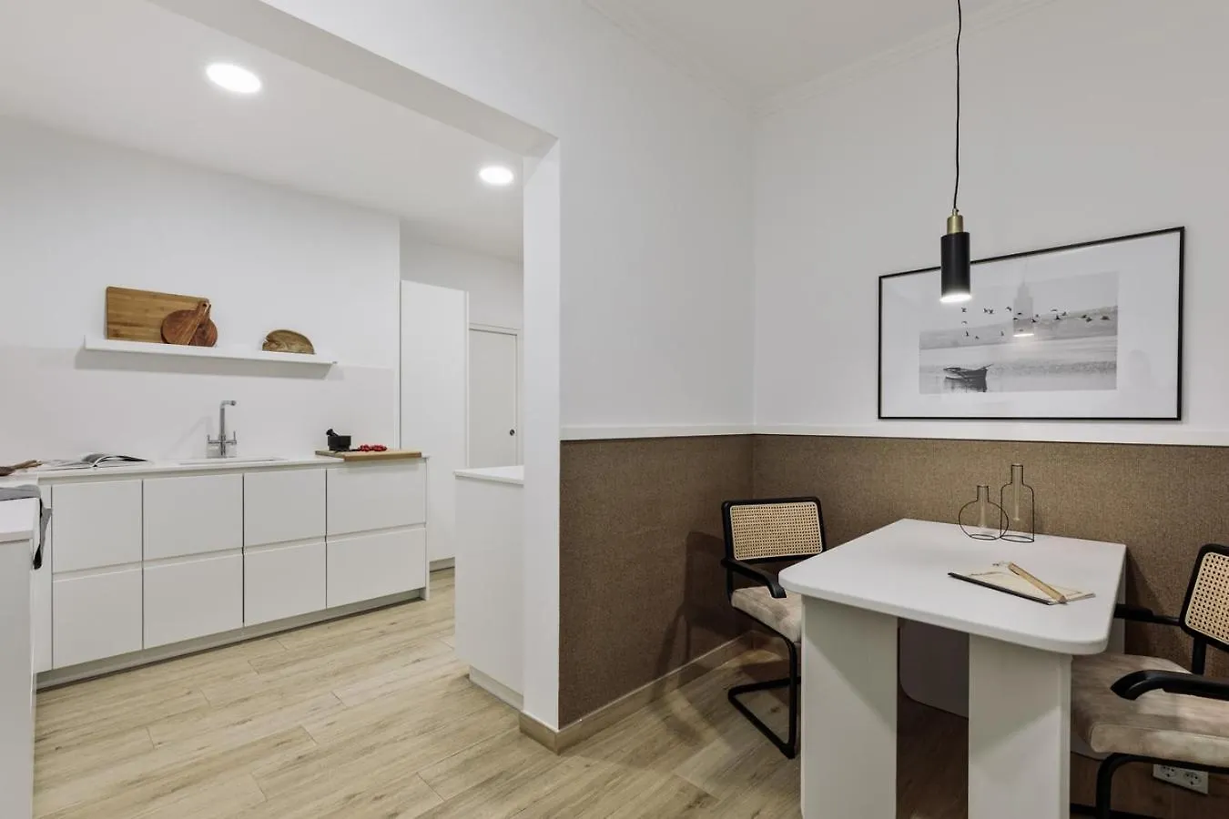 Sabate - 3 Bedrooms And Office In Sant Gervasi Barcelona Apartment