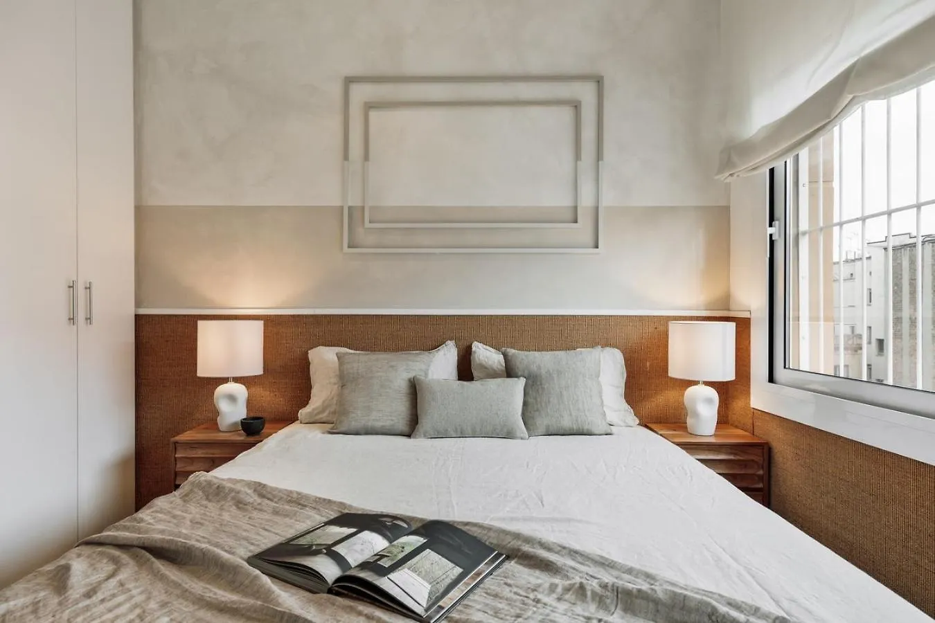 Sabate - 3 Bedrooms And Office In Sant Gervasi Barcelona Apartment