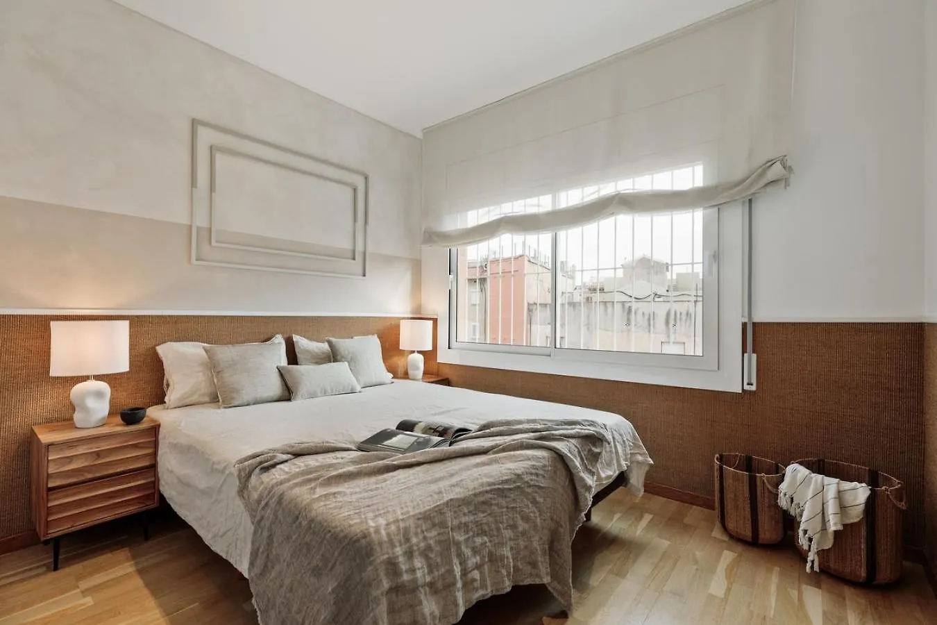 Apartment Sabate - 3 Bedrooms And Office In Sant Gervasi Barcelona Spain